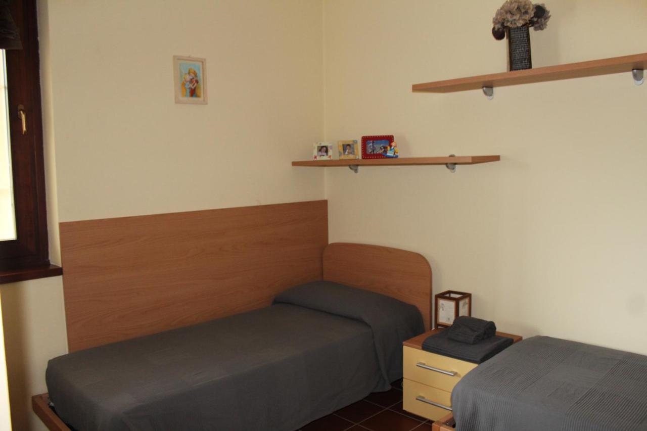 Appartamento Venzo Brenzone sul Garda Esterno foto